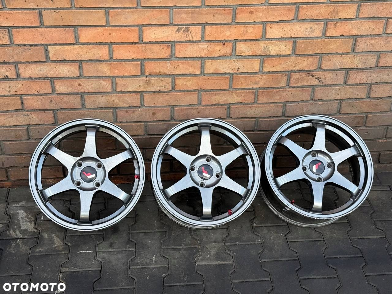 FELGI ALUMINIOWE JAPAN RACING JR3 17" 4X114.3 - 3