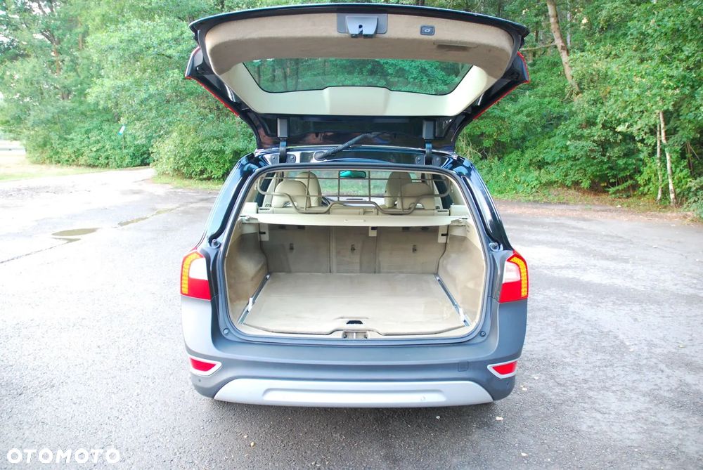Volvo XC 70 - 6