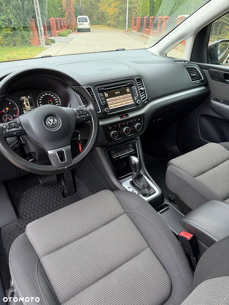 Volkswagen Sharan 2.0 TDI DSG BlueMotion Technology Comfortline - 22