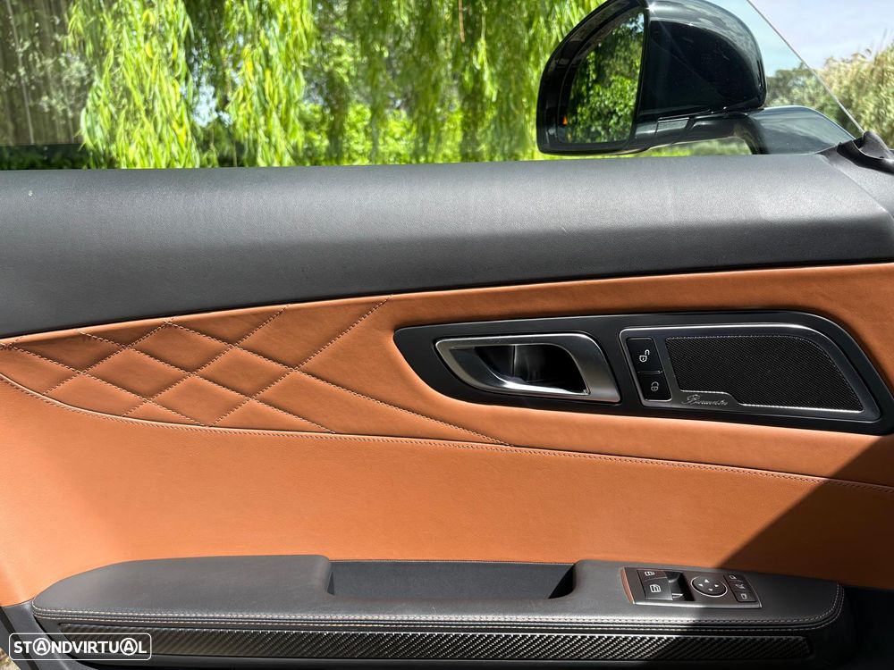 Mercedes-Benz AMG GT S Roadster Speedshift 7G-DCT - 24