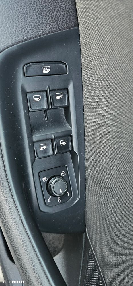 Volkswagen Passat 2.0 TDI BMT Comfortline - 9