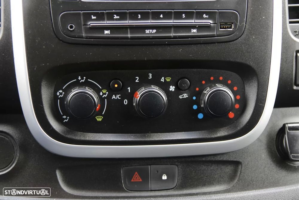 Renault trafic 1.6 dci tÉrmica iva dedutÍvel - 16