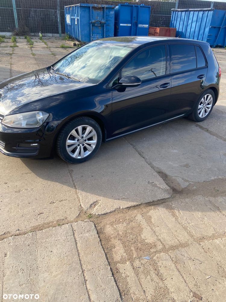 Volkswagen Golf - 4
