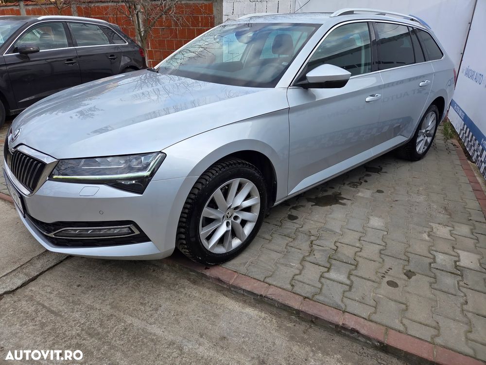 Skoda Superb 2.0 TDI DSG Style - 4