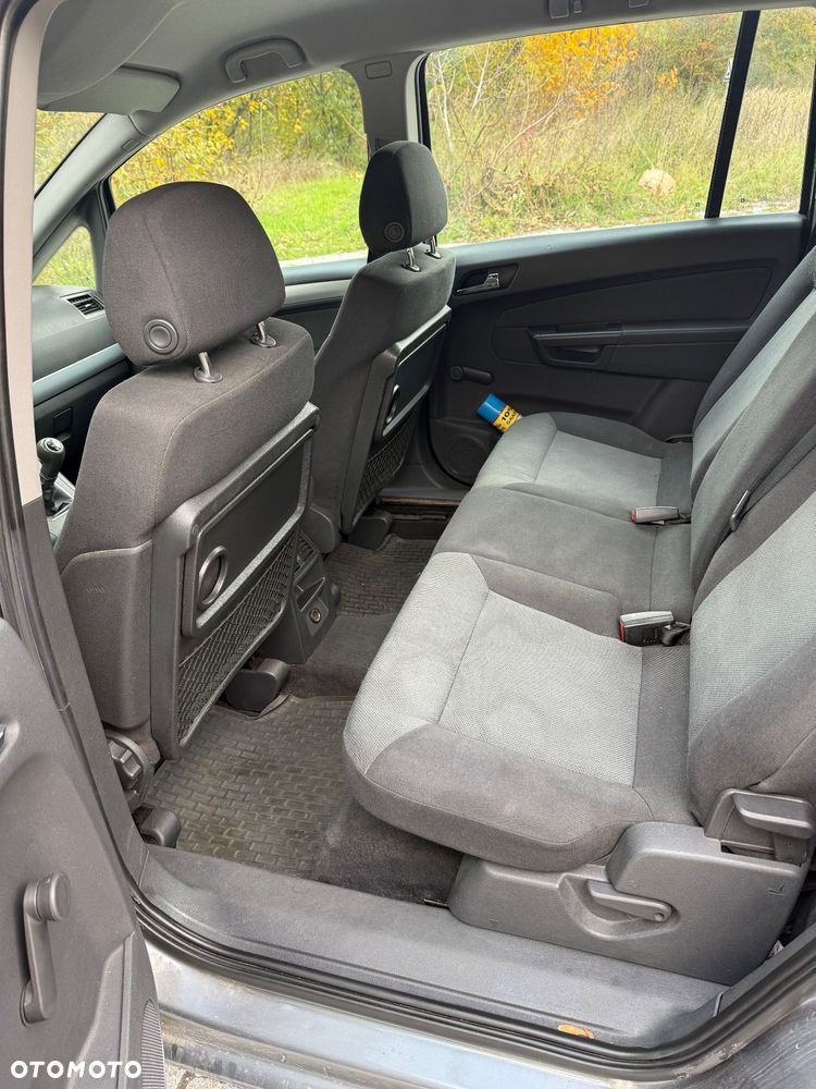 Opel Zafira - 7