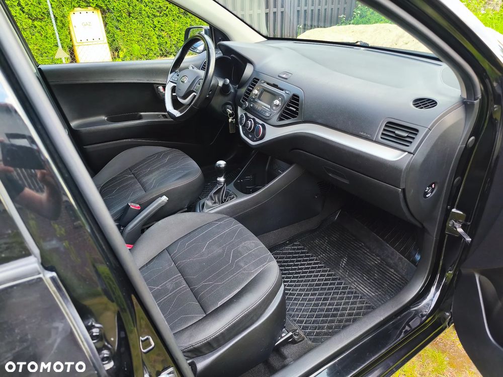Kia Picanto 1.0 Dream Team Edition - 6