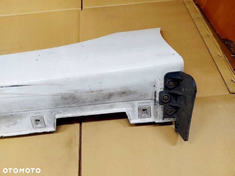 HYUNDAI I40 SEDAN LISTWA PROGOWA PROGU LEWA NCW 87761-3Z000 - 3