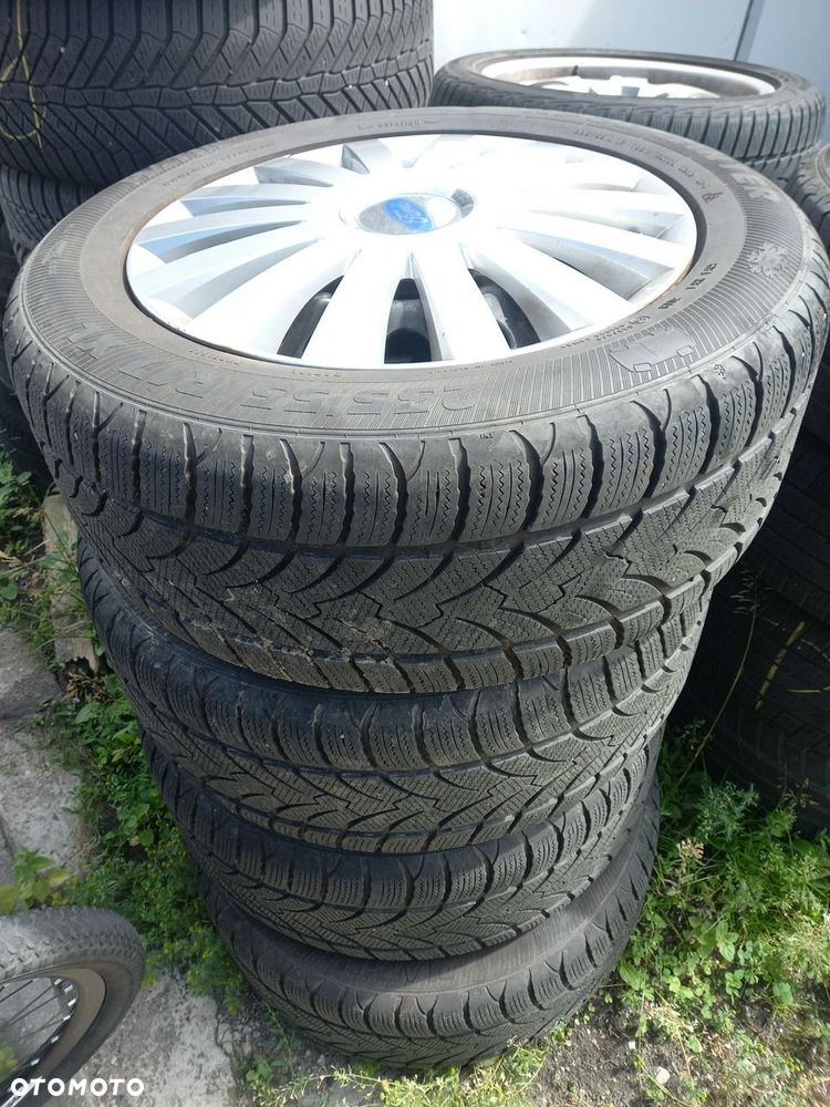 Ford Kuga 2.0 TDCi FWD Titanium - 35