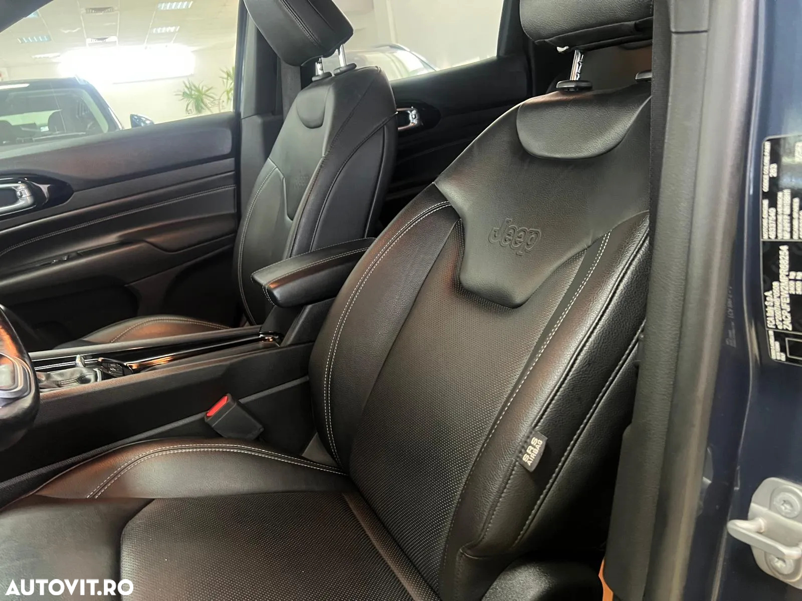 Jeep Compass 1.3 T4 4xe PLUG-IN HYBRID Automatik S - 5