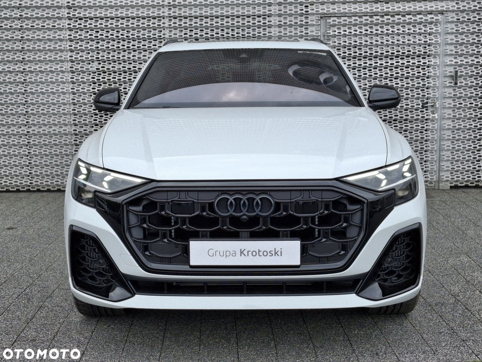 Audi Q8 - 2