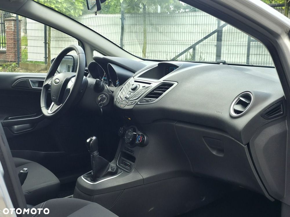 Ford Fiesta - 10