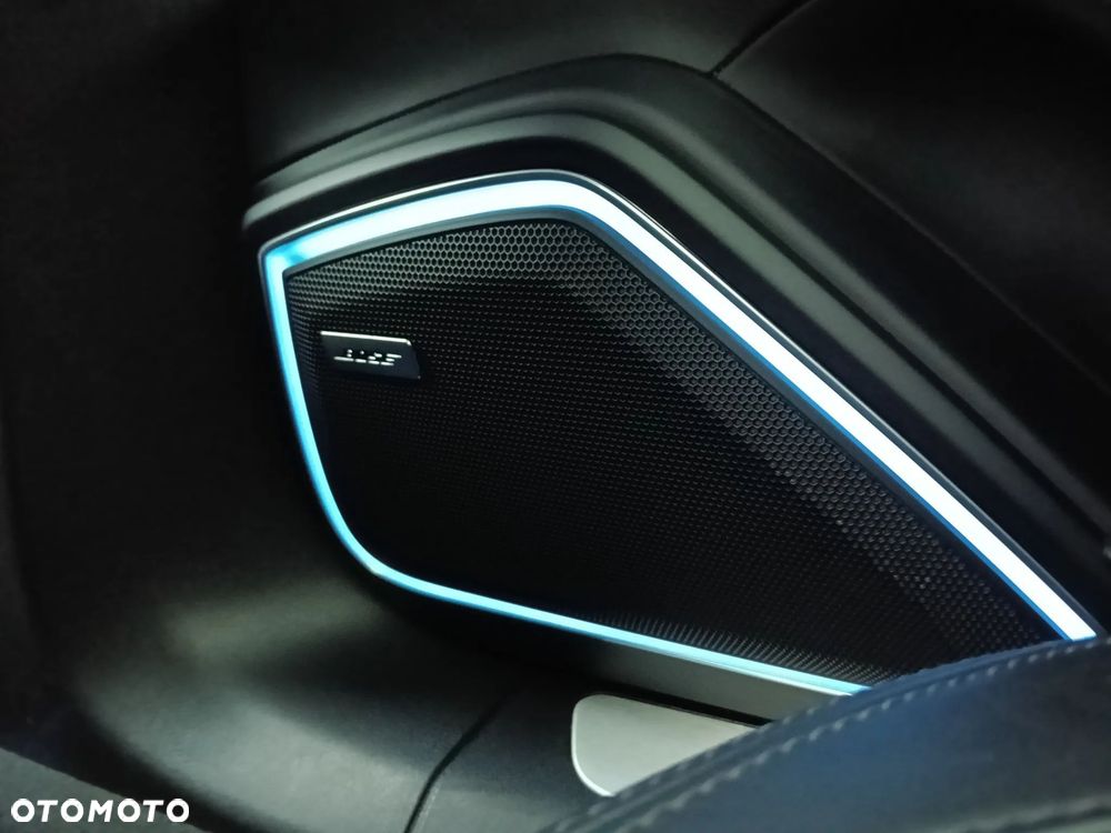 Porsche Panamera - 26