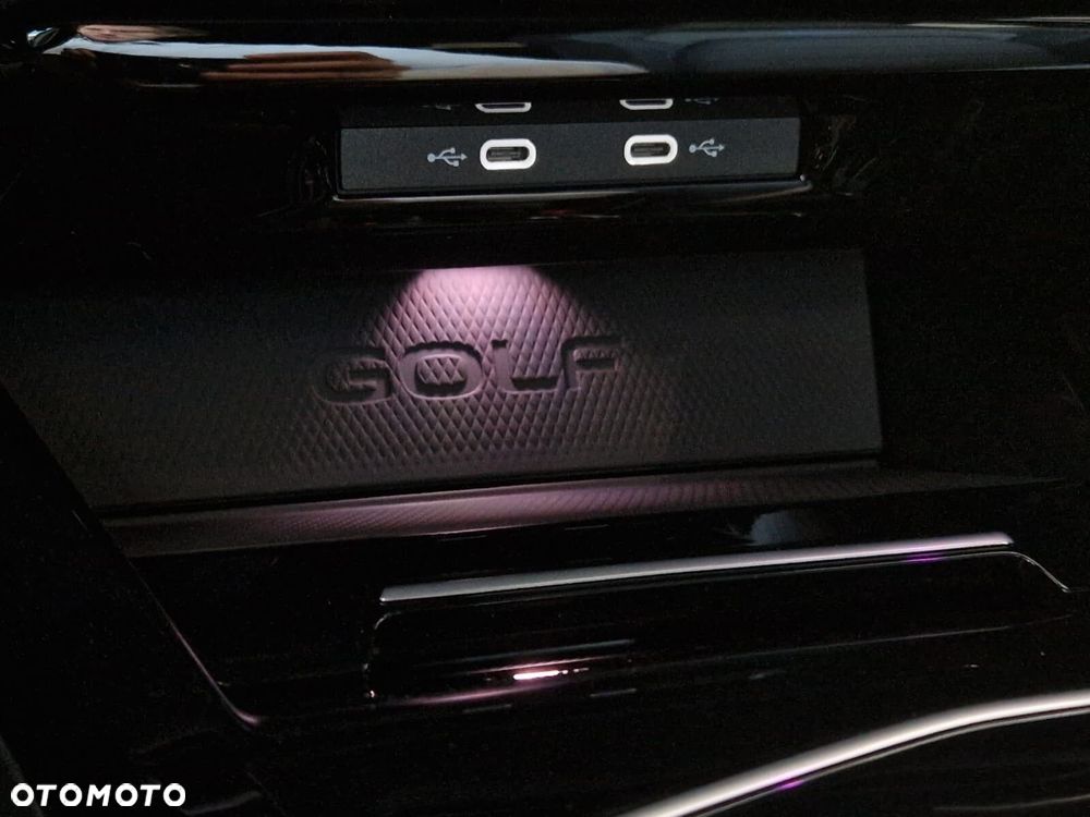 Volkswagen Golf 2.0 TSI 4Motion R DSG - 16