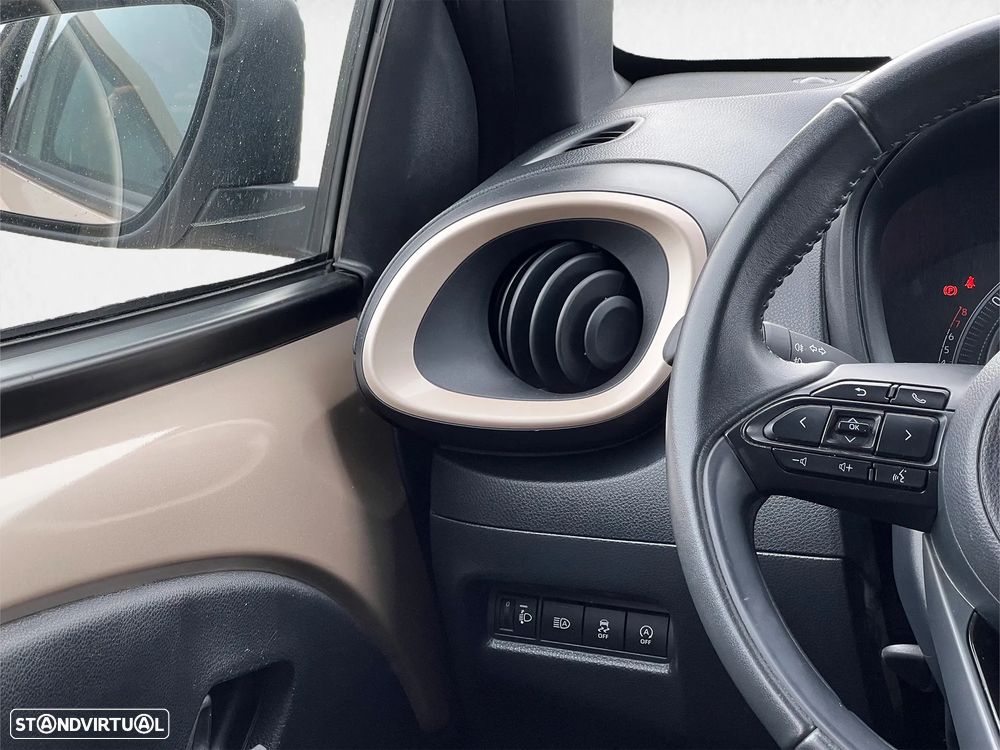 Toyota Aygo X 1.0 Pulse - 18