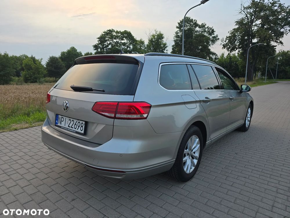 Volkswagen Passat 2.0 TDI BMT Comfortline DSG - 3
