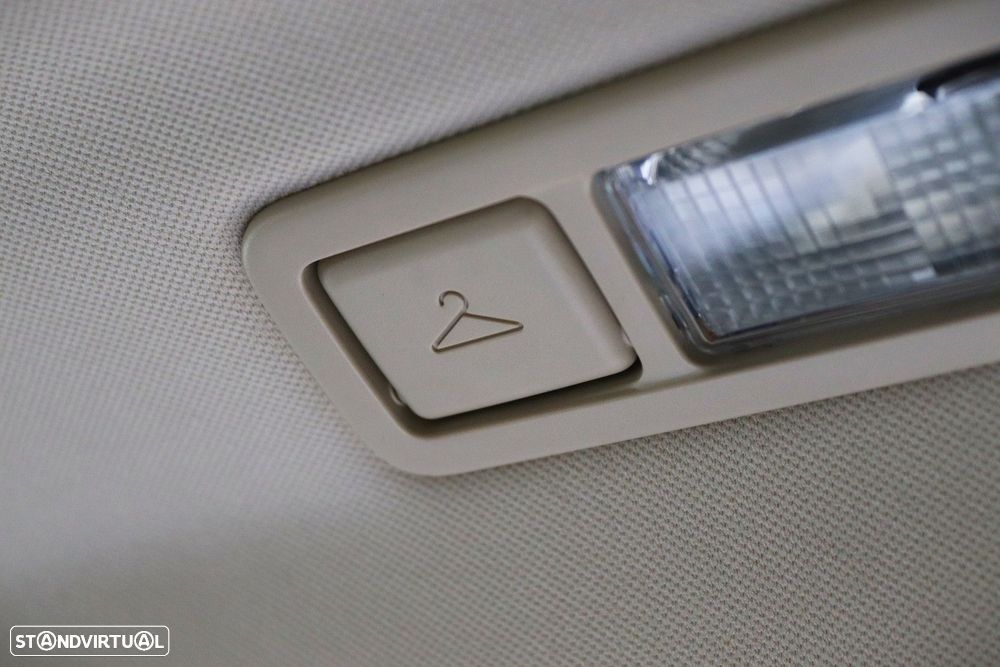 Land Rover Range Rover Evoque 2.2 SD4 Dynamic Auto - 31