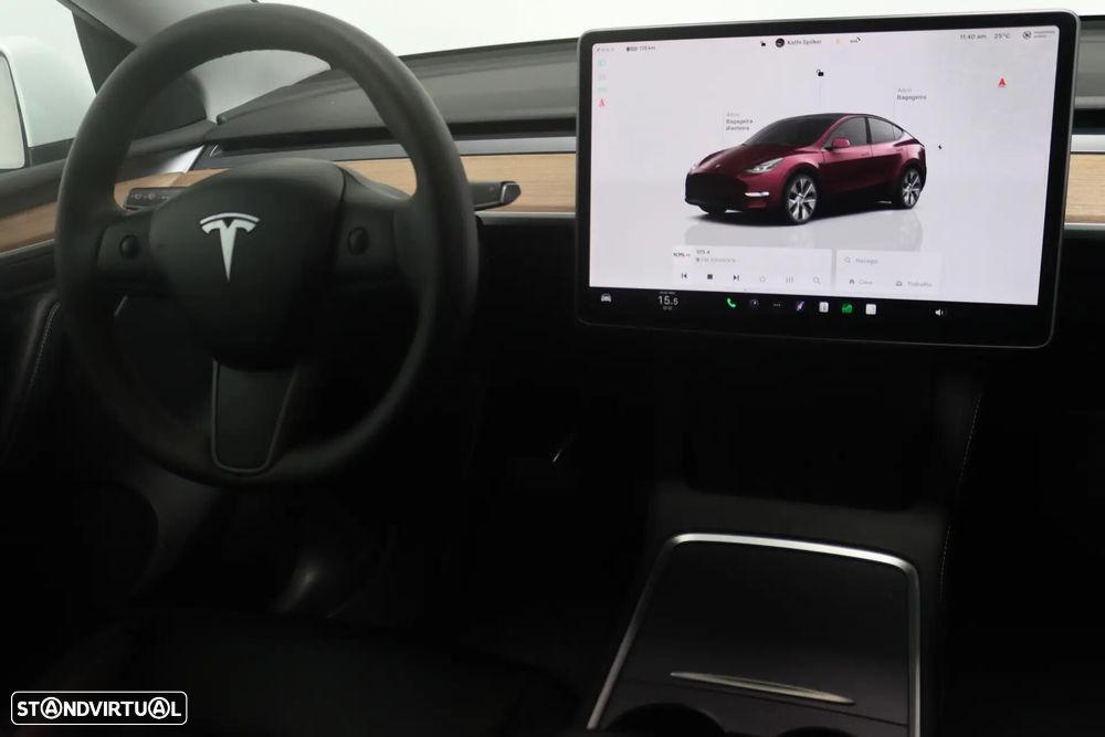 Tesla Model Y Long Range Dual Motor AWD - 23