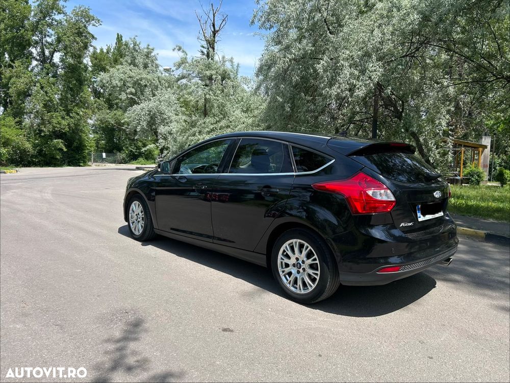Ford Focus 1.6 EcoBoost Start Stop Titanium - 2