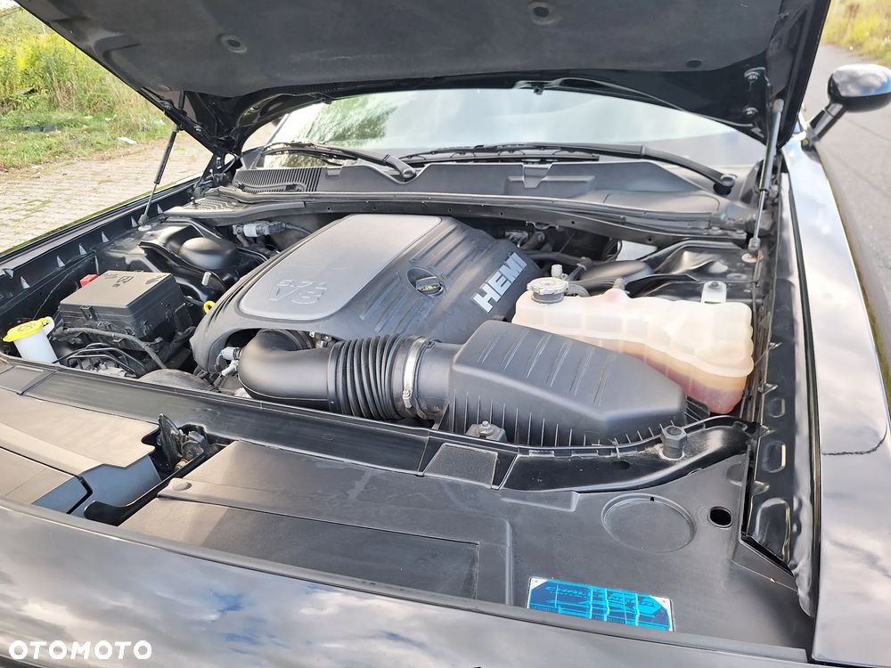 Dodge Challenger 5.7 R/T - 21