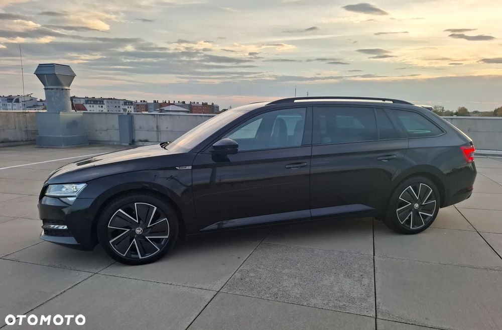 Skoda Superb 2.0 TDI SCR Sportline DSG - 4
