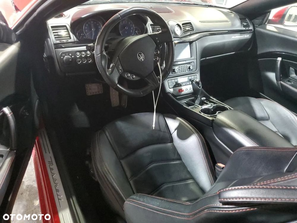 Maserati GranTurismo S - 7