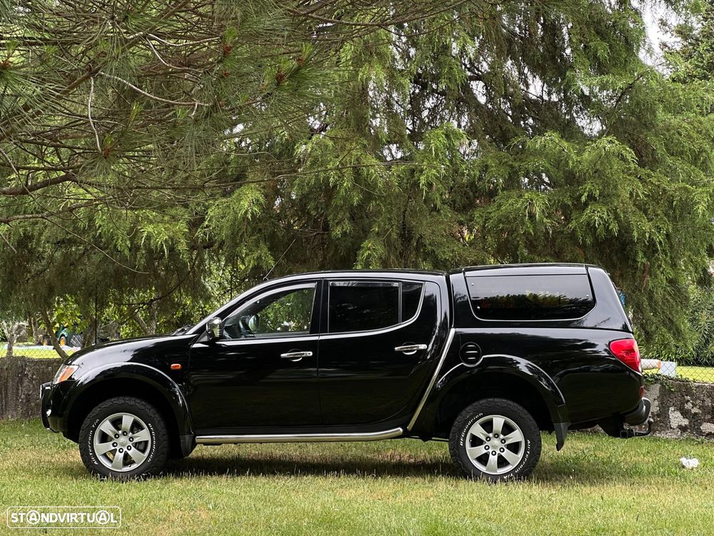 Mitsubishi L200 Pick Up 4x4 Intense Cabine Dupla - 46