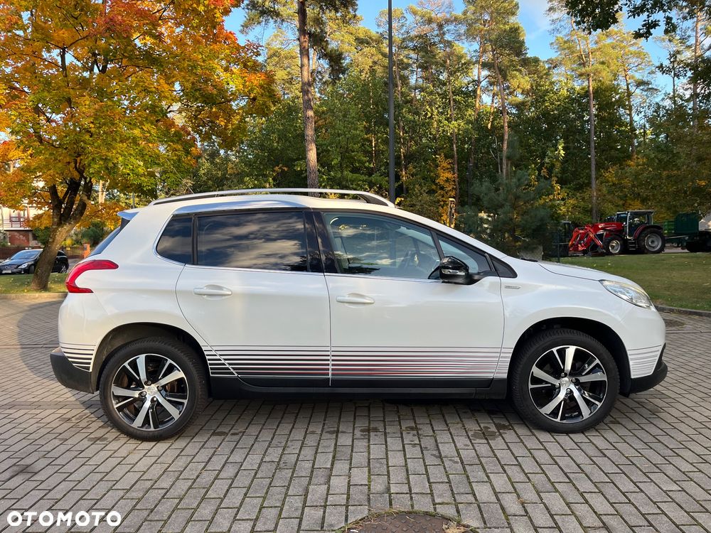 Peugeot 2008 PureTech 110 Stop&Start Urban Move - 2