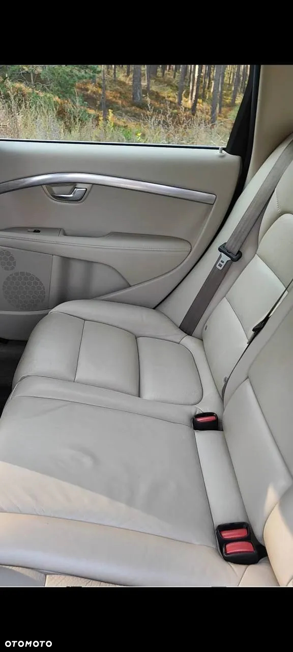 Volvo V70 - 2