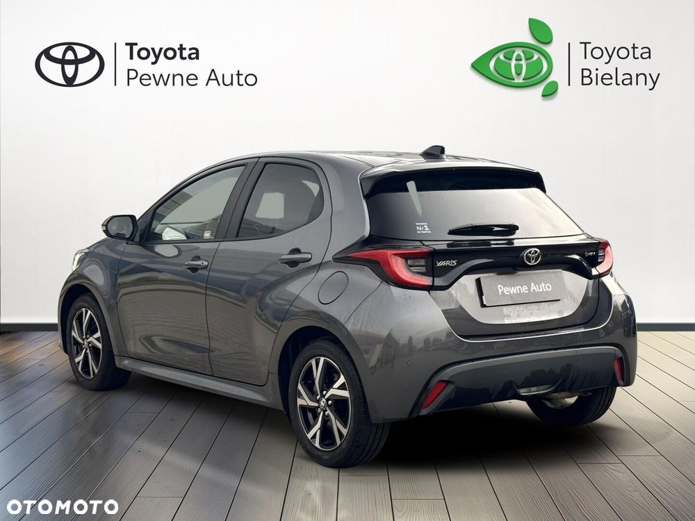 Toyota Yaris Hybrid 1.5 Style - 3