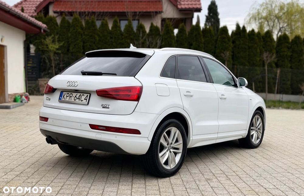 Audi Q3 2.0 TFSI Quattro S tronic design - 6