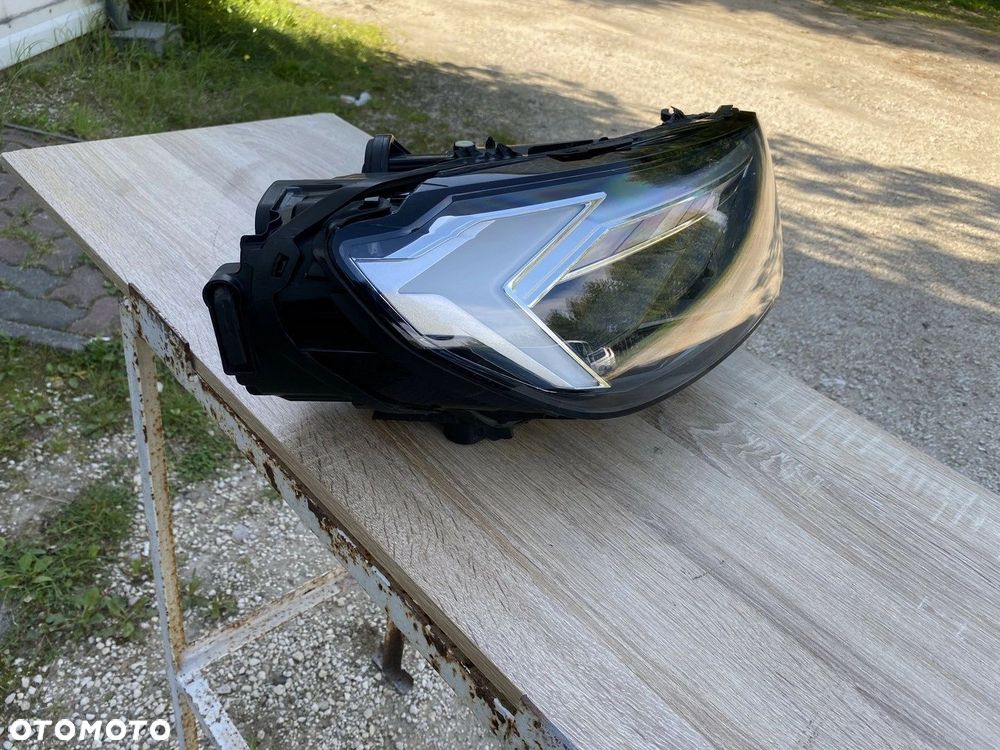 LAMPA PRZEDNIA PRAWA AUDI A1 LIFT 82A FULL LED 82A941034D 2018- - 3