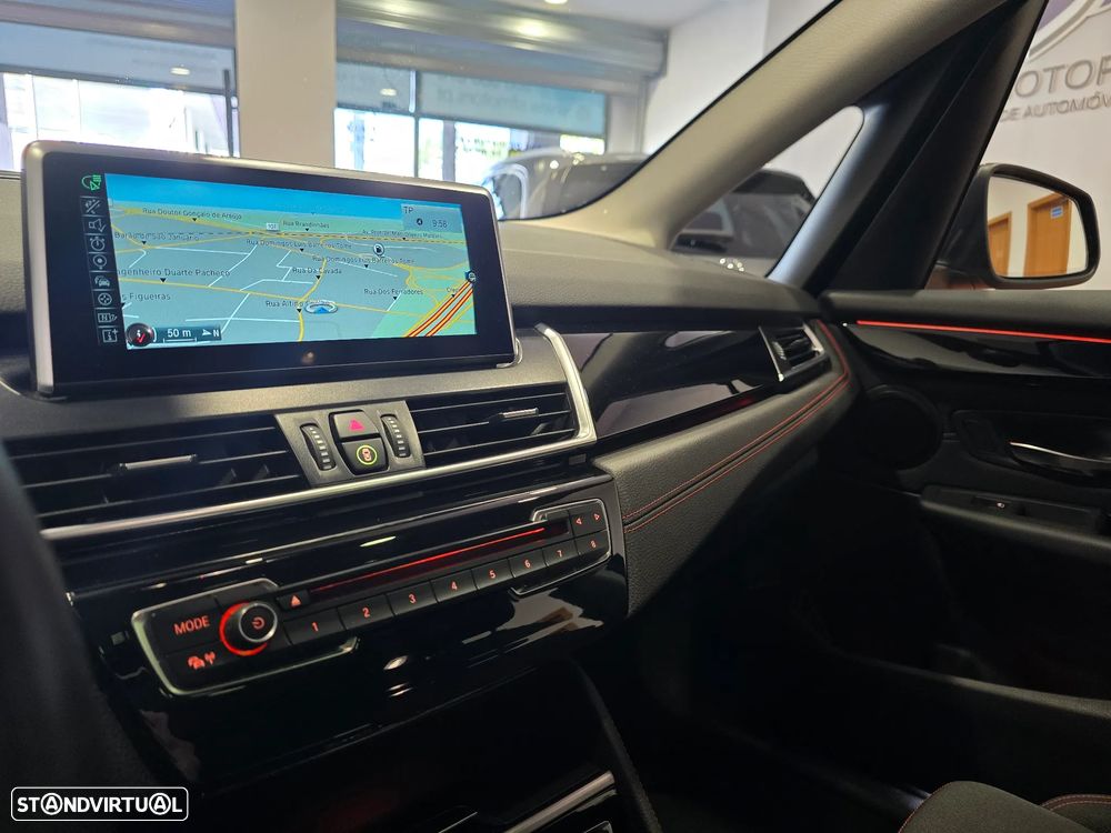 BMW 218 Active Tourer d Aut. Sport Line - 20