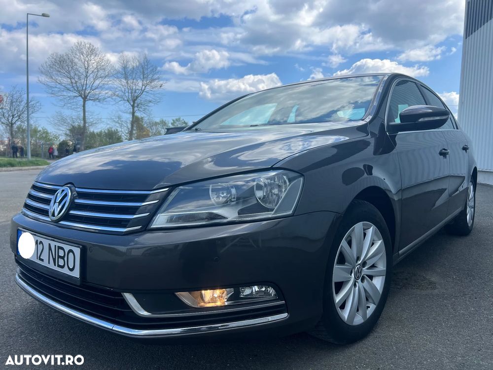 Volkswagen Passat 2.0 TDI BlueMotion Technology Comfortline - 2