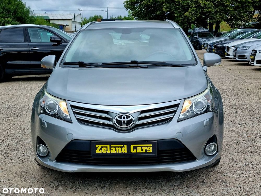 Toyota Avensis 1.8 Selection - 2