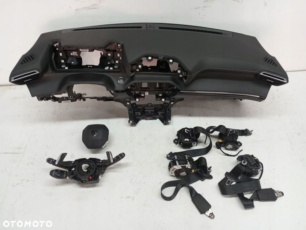 Konsola deska PULPIT PEUGEOT 2008 CARBON 23R ZIELONA NIĆ - 2