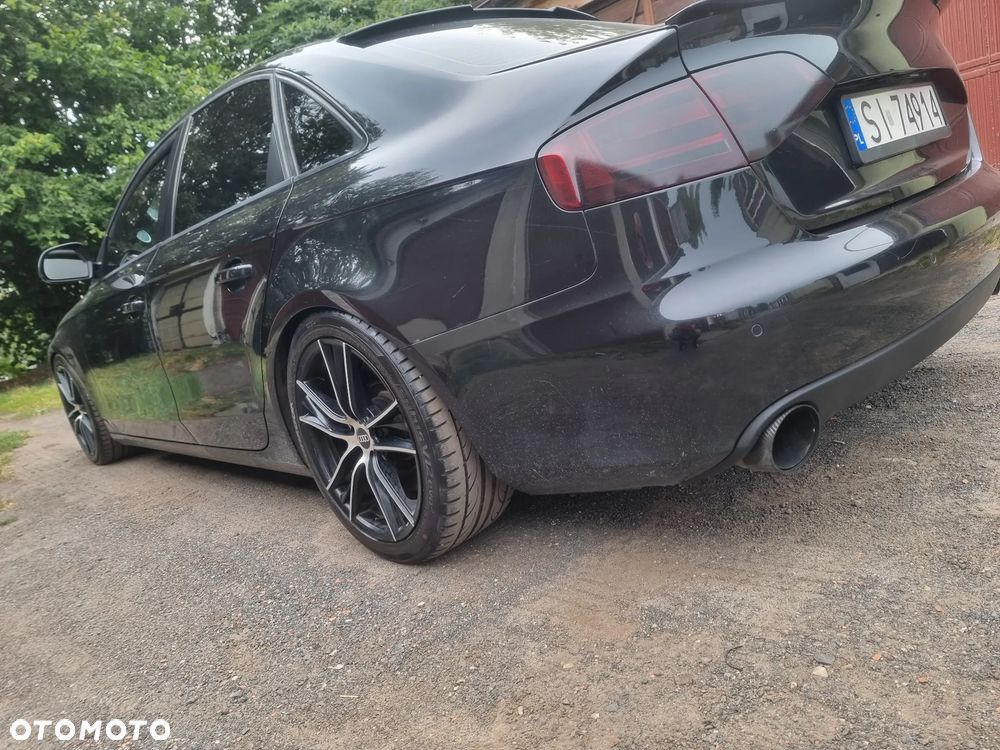Audi A4 Limousine - 6