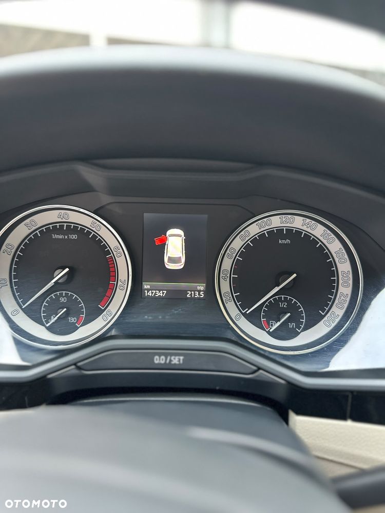 Skoda Superb 2.0 TSI 4x4 L&K DSG - 14