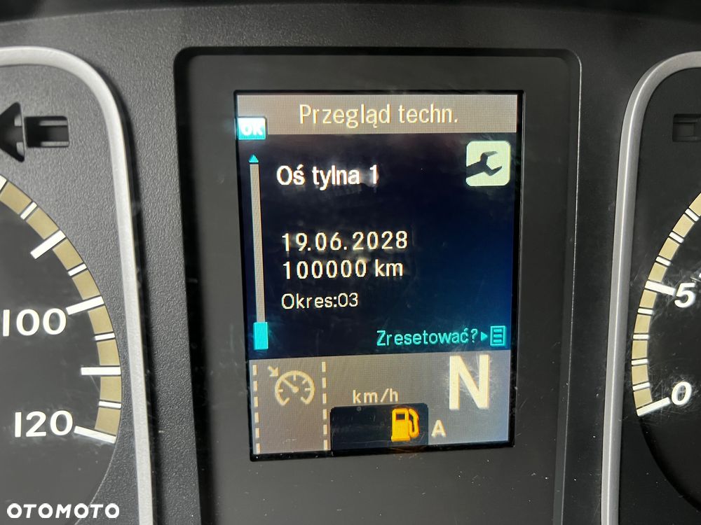 Mercedes-Benz ATEGO - 29