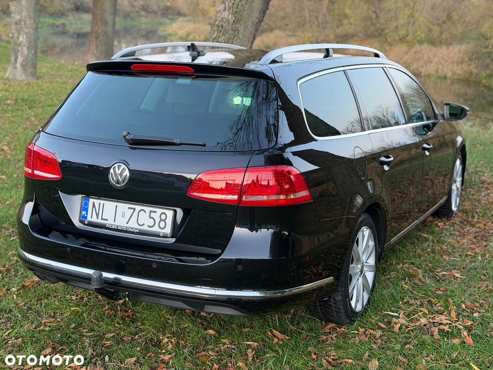 Volkswagen Passat - 11