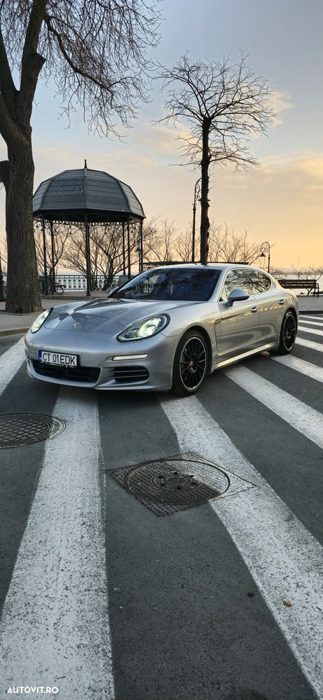 Porsche Panamera 3.0 PDK 4S - 25