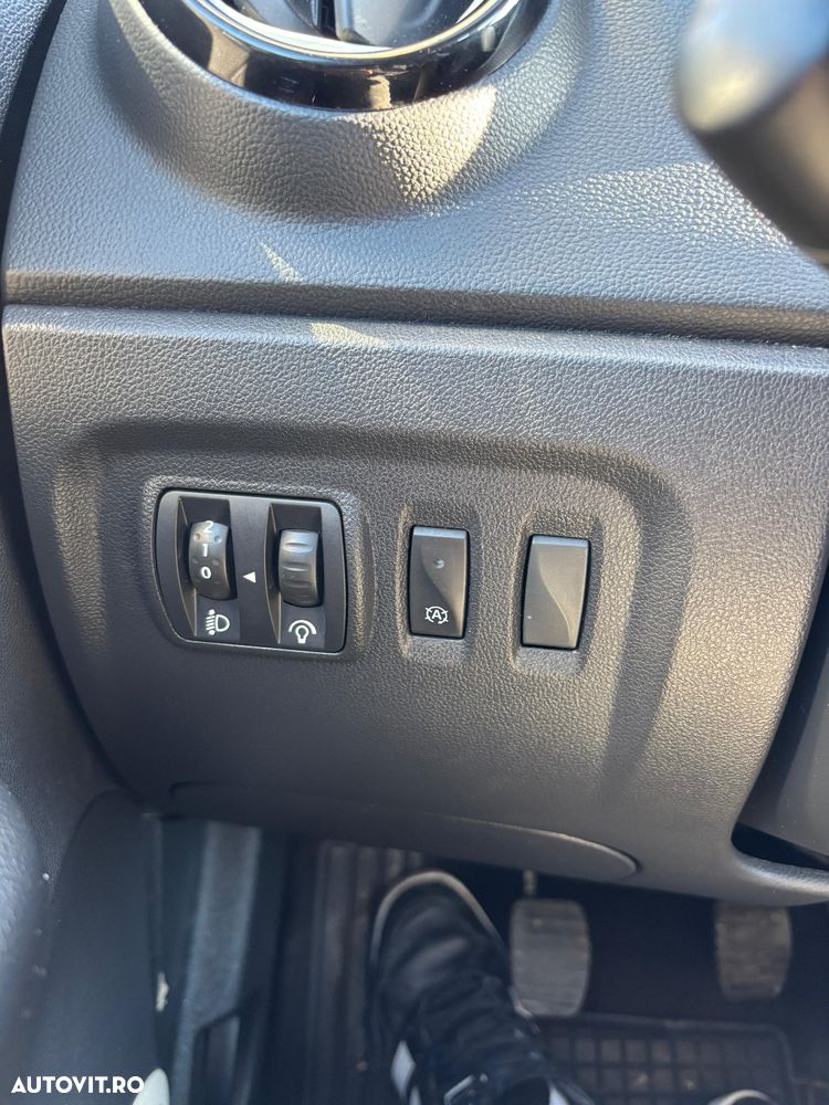 Renault Captur TCe Life - 15