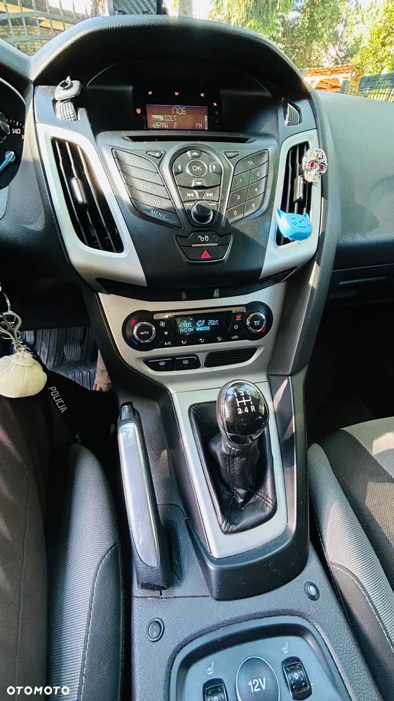 Ford Focus 1.6 Titanium - 11