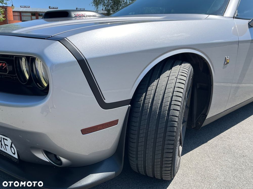 Dodge Challenger Automatik 392 Hemi Scat Pack Shaker - 17