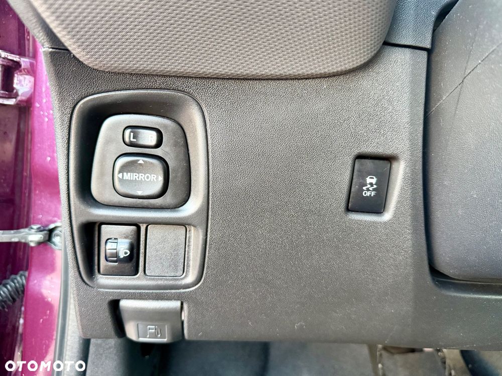 Peugeot 108 VTI 72 ETG5 Active - 29