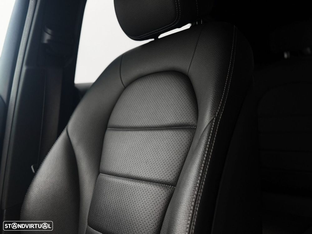 Mercedes-Benz GLC 300 - 16