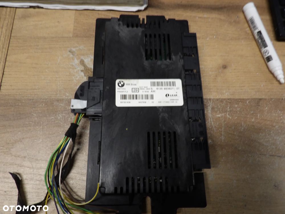 BMW - E84,X1 - MODUŁ , STEROWNIK ŚWIATEŁ FRM - 9308371 - 1