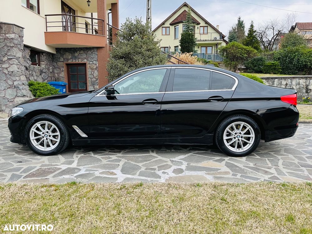 BMW Seria 5 518d Touring Aut. Luxury Line - 17