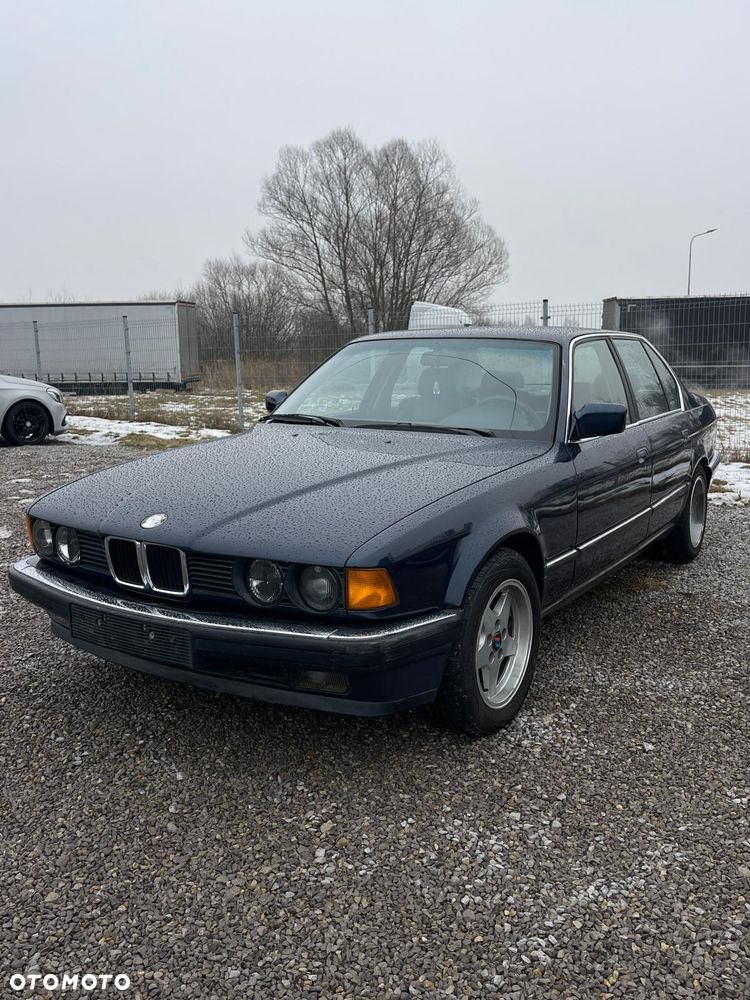 BMW Seria 7 - 1