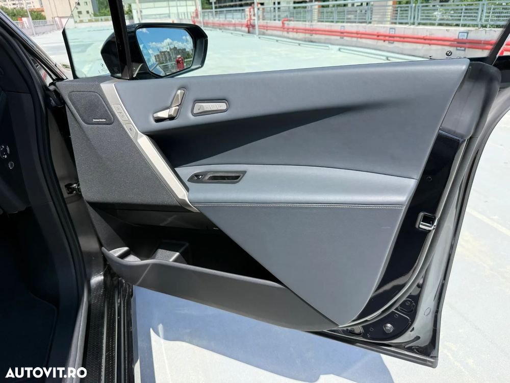 BMW iX - 22