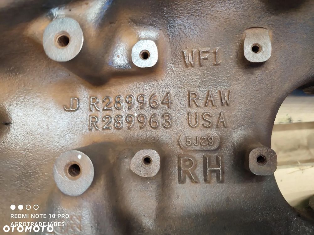 Wahacz górny R289963 John Deere 8345R - 9